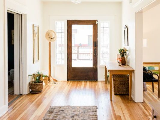 6 EASY WAYS TO UPDATE YOUR HOME 6 EASY WAYS TO UPDATE YOUR HOME