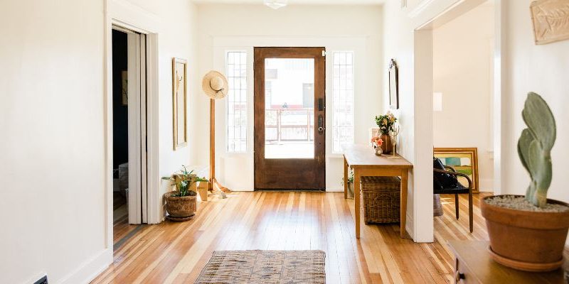 6 EASY WAYS TO UPDATE YOUR HOME