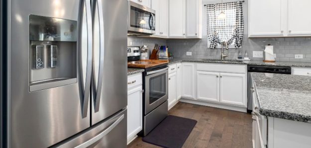 HOW TO CHOOSE THE RIGHT APPLIANCES FOR YOU AND YOUR HOME HOW TO CHOOSE THE RIGHT APPLIANCES FOR YOU AND YOUR HOME