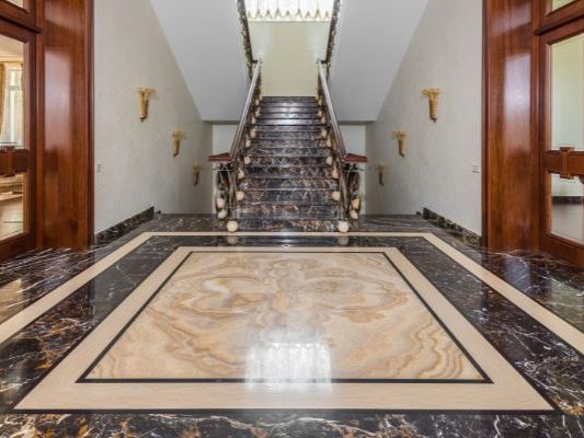 Choosing the Right Flooring for Your Home or Office Choosing the Right Flooring for Your Home or Office